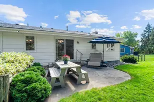 10024 Johnson Cir, Bloomington, MN 55437 - Photo 31