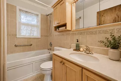 2244 McMenemy Street, Maplewood, MN 55117 - Photo 11