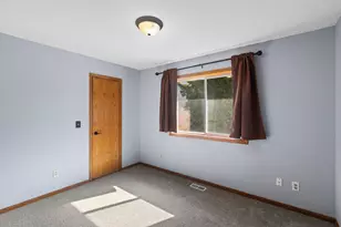 9337 Jeffery Ct S, Cottage Grove, MN 55016 - Photo 25