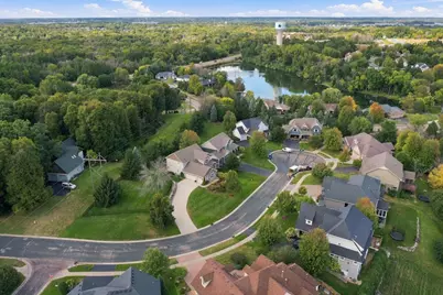 2388 Highover Trail, Chanhassen, MN 55317 - Photo 35