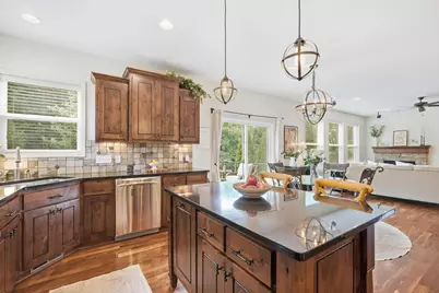 2388 Highover Trail, Chanhassen, MN 55317 - Photo 3