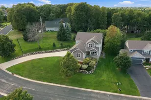 2388 Highover Trail, Chanhassen, MN 55317 - Photo 35