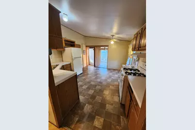 404 Grove Avenue N, Park Rapids, MN 56470 - Photo 7