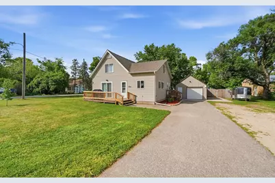 150 W Church Avenue, Nelson, MN 56355 - Photo 1