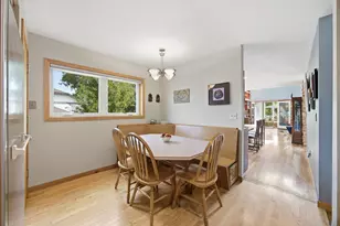 78 Bridgewater Dr, Vadnais Heights, MN 55127 - Photo 15