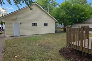 5401 Dupont Ave N, Brooklyn Center, MN 55430 - Photo 5