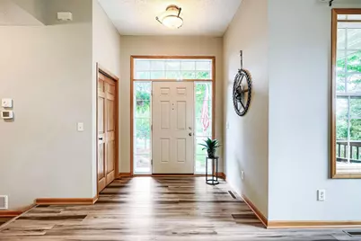 924 36th Street W, Hastings, MN 55033 - Photo 3
