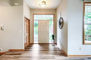 924 36th St W, Hastings, MN 55033 - Photo 3