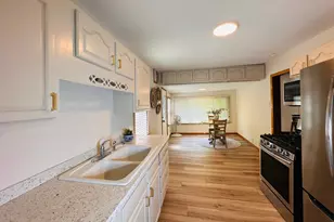 418 Belvidere St E, Saint Paul, MN 55107 - Photo 13