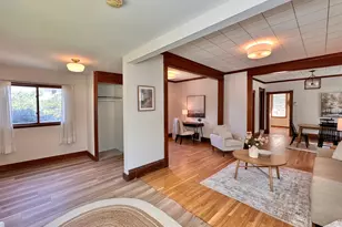 418 Belvidere St E, Saint Paul, MN 55107 - Photo 3