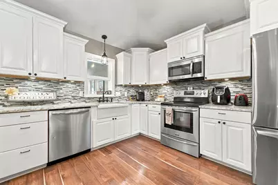 8590 Jorgensen Avenue S, Cottage Grove, MN 55016 - Photo 5