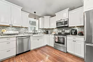 8590 Jorgensen Ave S, Cottage Grove, MN 55016 - Photo 5