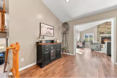 8590 Jorgensen Avenue S, Cottage Grove, MN 55016 - Photo 9