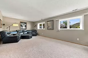 8590 Jorgensen Ave S, Cottage Grove, MN 55016 - Photo 19