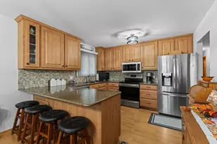 326 5th Street SW, Eyota, MN 55934 - Photo 5