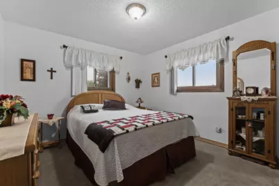 326 5th Street SW, Eyota, MN 55934 - Photo 17