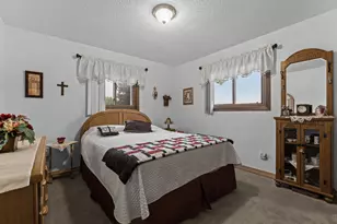 326 5th Street SW, Eyota, MN 55934 - Photo 17