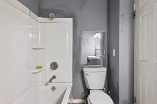 4653 Bryant Ave N, Minneapolis, MN 55412 - Photo 19