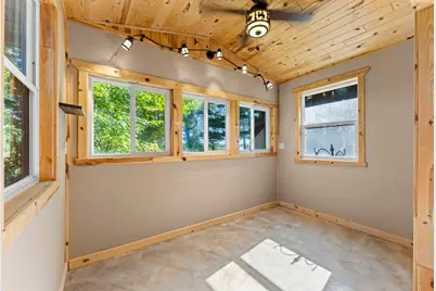 246 Magnor Lake Court, Clayton, WI 54004 - Photo 63