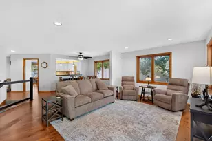 1419 Glendale Hills Dr NE, Rochester, MN 55906 - Photo 9