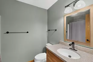 1419 Glendale Hills Dr NE, Rochester, MN 55906 - Photo 25