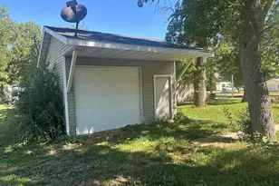 117 S Harold St, Ivanhoe, MN 56142 - Photo 21