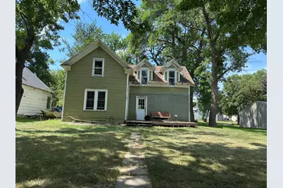 117 S Harold Street, Ivanhoe, MN 56142 - Photo 1