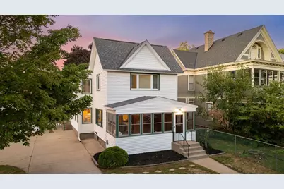 409 6th Street SE, Minneapolis, MN 55414 - Photo 1