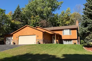 4615 Parkridge Dr, Eagan, MN 55123 - Photo 1