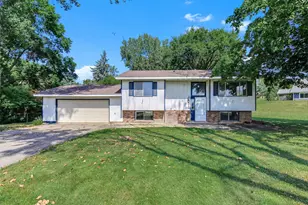5512 Woodside Rd SE, Prior Lake, MN 55372 - Photo 1