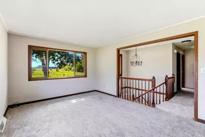 5512 Woodside Road SE, Prior Lake, MN 55372 - Photo 3