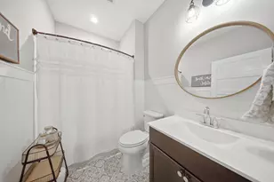 1584 Southpoint Dr, Hudson, WI 54016 - Photo 9