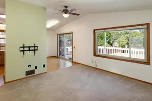 10015 Upper 205th St W, Lakeville, MN 55044 - Photo 9