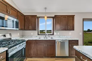 110 Woolgrass Wy, Avon, MN 56310 - Photo 3