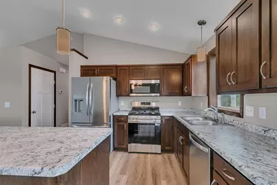 110 Woolgrass Way, Avon, MN 56310 - Photo 5