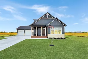 1508 Ellis Ave, Marshall, MN 56258 - Photo 1