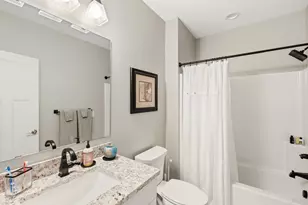 8752 Lake Riley Dr, Chanhassen, MN 55317 - Photo 33