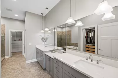8752 Lake Riley Drive, Chanhassen, MN 55317 - Photo 23