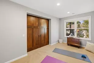 8752 Lake Riley Dr, Chanhassen, MN 55317 - Photo 31