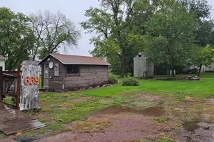 669 2nd Ave, Brewster, MN 56119 - Photo 3