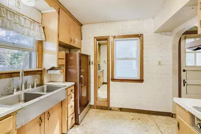 1084 Gorman Avenue, West Saint Paul, MN 55118 - Photo 9