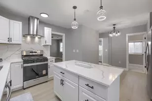 1979 Stillwater Ave E, Saint Paul, MN 55119 - Photo 3