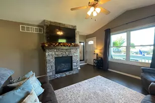 532 Elliot Dr SE, Grand Meadow, MN 55936 - Photo 13