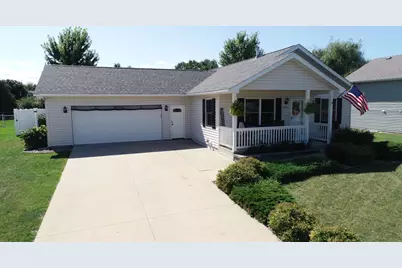 532 Elliot Drive SE, Grand Meadow, MN 55936 - Photo 1