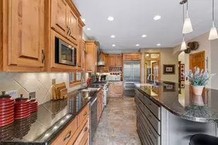 16917 73rd Pl N, Maple Grove, MN 55311 - Photo 7
