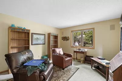 5611 Dunlap Avenue N, Shoreview, MN 55126 - Photo 17