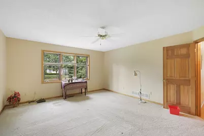 5611 Dunlap Avenue N, Shoreview, MN 55126 - Photo 21