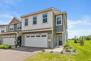 5092 Stable View Dr, Woodbury, MN 55129 - Photo 1