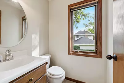 9409 Yukon Avenue S, Bloomington, MN 55438 - Photo 13