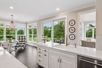 18482 Bearpath Trail, Eden Prairie, MN 55347 - Photo 15